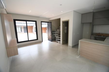 Sala de casa de condomínio à venda com 3 quartos, 158m² em Parque Taquaral, Campinas