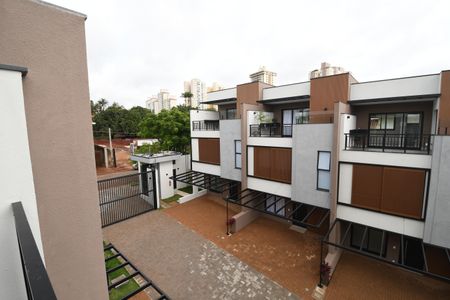 Casa de condomínio à venda com 158m², 3 quartos e 2 vagasVaranda - Vista