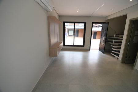 Casa de condomínio à venda com 158m², 3 quartos e 2 vagasSala