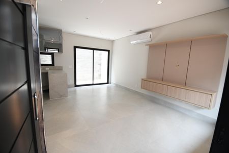 Sala de casa de condomínio à venda com 3 quartos, 158m² em Parque Taquaral, Campinas