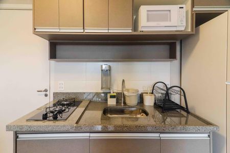 Cozinha  de kitnet/studio para alugar com 1 quarto, 28m² em Vila Sonia, São Paulo