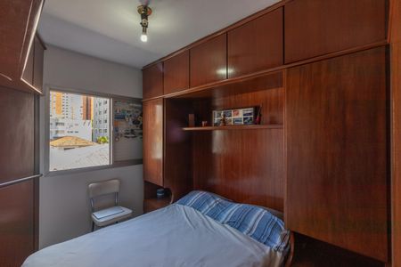 Quarto 1 de apartamento para alugar com 2 quartos, 50m² em Moema, São Paulo
