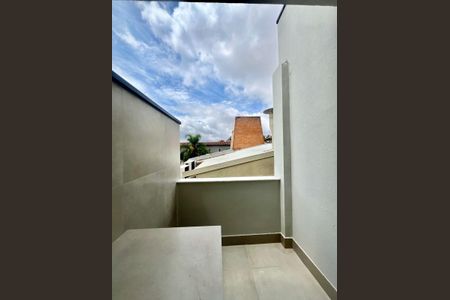 Casa de condomínio à venda com 158m², 3 quartos e 2 vagas Casa de condomínio à venda com 158m², 3 quartos e 2 vagasÁrea de Serviço