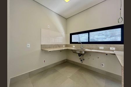 Casa de condomínio à venda com 158m², 3 quartos e 2 vagas Casa de condomínio à venda com 158m², 3 quartos e 2 vagasCozinha