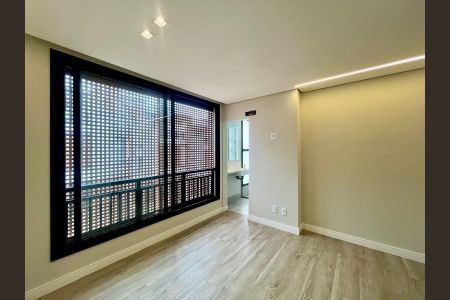 Casa de condomínio à venda com 158m², 3 quartos e 2 vagas Casa de condomínio à venda com 158m², 3 quartos e 2 vagasSuíte