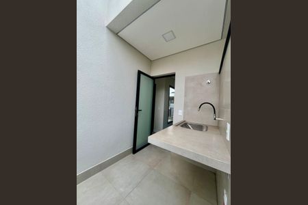 Casa de condomínio à venda com 158m², 3 quartos e 2 vagas Casa de condomínio à venda com 158m², 3 quartos e 2 vagasÁrea de Serviço