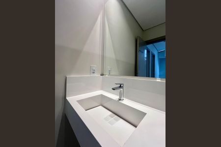 Casa de condomínio à venda com 158m², 3 quartos e 2 vagas Casa de condomínio à venda com 158m², 3 quartos e 2 vagasBanheiro