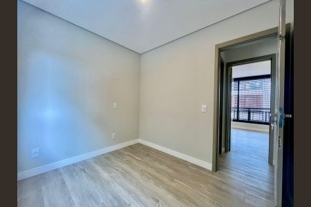 Casa de condomínio à venda com 158m², 3 quartos e 2 vagas Casa de condomínio à venda com 158m², 3 quartos e 2 vagasQuarto