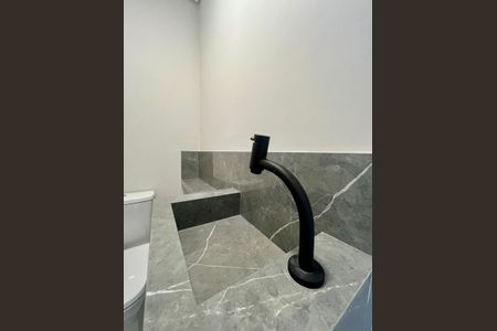 Casa de condomínio à venda com 158m², 3 quartos e 2 vagas Casa de condomínio à venda com 158m², 3 quartos e 2 vagasLavabo