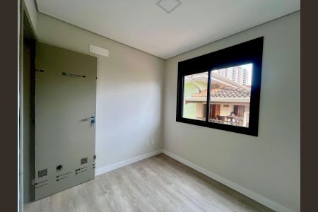 Casa de condomínio à venda com 158m², 4 quartos e 2 vagasQuarto 2