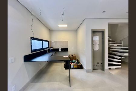 Casa de condomínio à venda com 158m², 4 quartos e 2 vagasCozinha