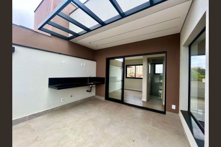 Casa de condomínio à venda com 158m², 4 quartos e 2 vagasCobertura