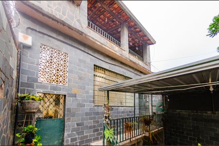 Casa à venda com 220m², 4 quartos e 2 vagasÁrea externa