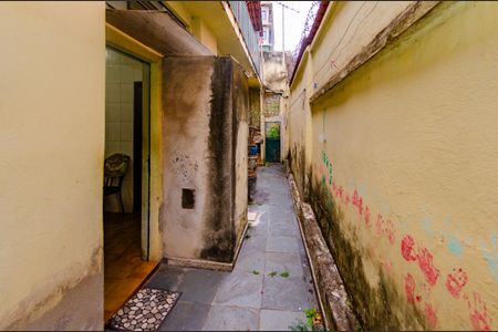 Casa à venda com 220m², 4 quartos e 2 vagasÁrea de serviço