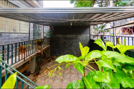 Casa à venda com 220m², 4 quartos e 2 vagasGaragem