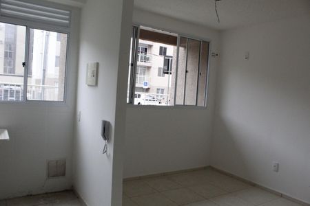 Apartamento para alugar com 40m², 2 quartos e 1 vagaSala/Cozinha
