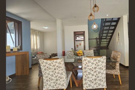 Casa à venda com 250m², 3 quartos e 4 vagasFoto 10