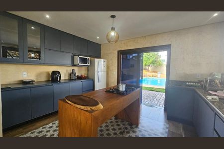 Foto 08 de casa à venda com 3 quartos, 250m² em Lundcéia, Lagoa Santa