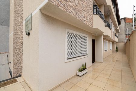 Casa de condomínio à venda com 140m², 3 quartos e 2 vagasCorredor