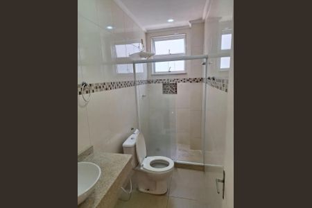 Banheiro de apartamento à venda com 2 quartos, 80m² em Jardim Guanabara, Rio de Janeiro