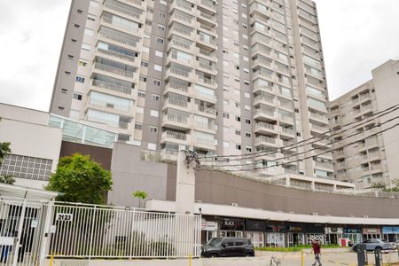 Apartamento à venda com 58m², 2 quartos e 1 vaga Apartamento à venda com 58m², 2 quartos e 1 vagaFachada