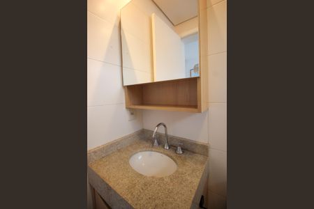 Apartamento à venda com 51m², 2 quartos e 2 vagasBanheiro da Suíte