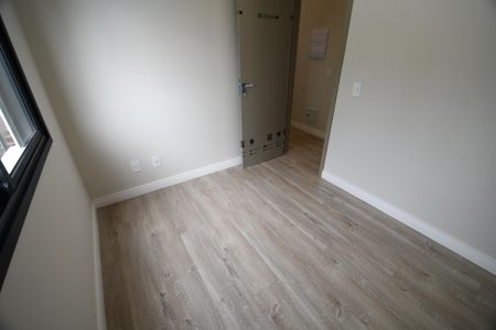 Casa de condomínio à venda com 158m², 3 quartos e 2 vagasQuarto 2