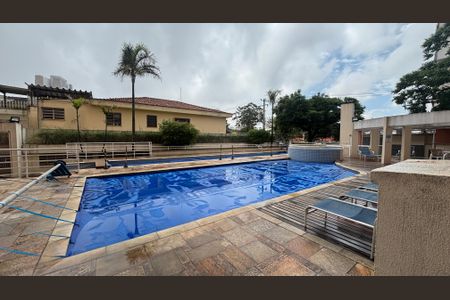 Apartamento à venda com 75m², 2 quartos e 2 vagasPiscina