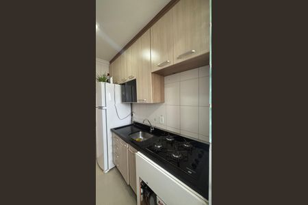 Apartamento à venda com 75m², 2 quartos e 2 vagasCozinha