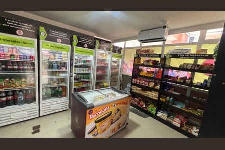 Apartamento à venda com 75m², 2 quartos e 2 vagasMercado