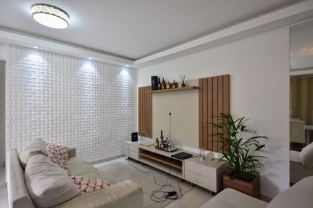Sala de Tv de apartamento à venda com 2 quartos, 68m² em Jardim Maria Rosa, Taboão da Serra