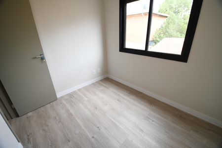 Casa de condomínio à venda com 158m², 3 quartos e 2 vagasQuarto 2