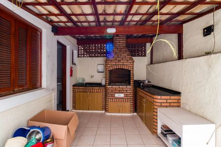 Casa à venda com 200m², 3 quartos e 4 vagasÁrea comum