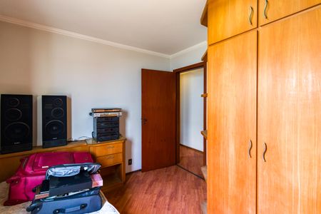 Casa à venda com 200m², 3 quartos e 4 vagasQuarto 2