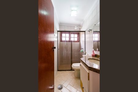 Casa à venda com 200m², 3 quartos e 4 vagasBanheiro Social