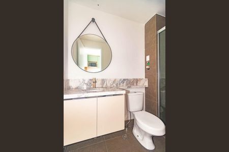 Banheiro  de kitnet/studio para alugar com 1 quarto, 30m² em Cidade Baixa, Porto Alegre