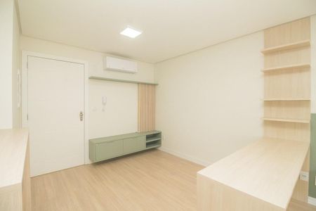 Sala de kitnet/studio para alugar com 1 quarto, 39m² em Bom Fim, Porto Alegre