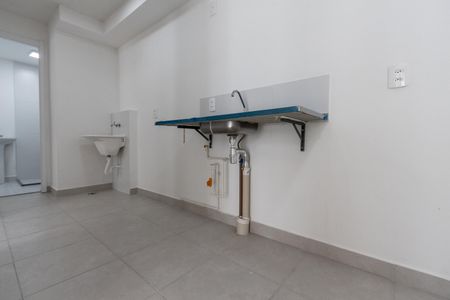 Apartamento à venda com 34m², 2 quartos e sem vagaCozinha e Área de Serviço