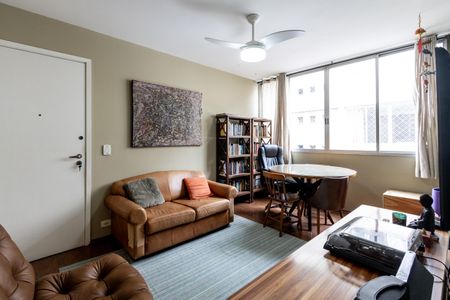 Apartamento à venda com 45m², 1 quarto e 1 vagaSala