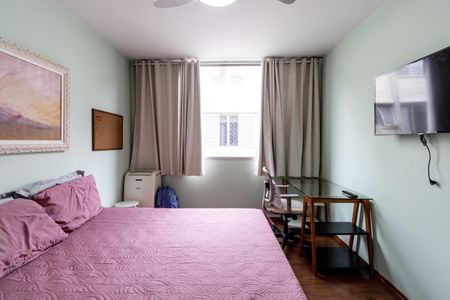 Apartamento à venda com 45m², 1 quarto e 1 vagaQuarto