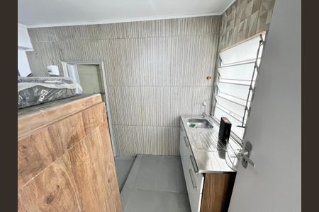Sala/Quarto/Cozinha de kitnet/studio para alugar com 1 quarto, 15m² em Santana, São Paulo
