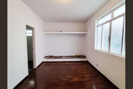 Casa à venda com 420m², 3 quartos e 4 vagas Casa à venda com 420m², 3 quartos e 4 vagasSuite 1