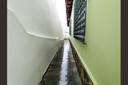 Casa à venda com 420m², 3 quartos e 4 vagas Casa à venda com 420m², 3 quartos e 4 vagasÁrea externa