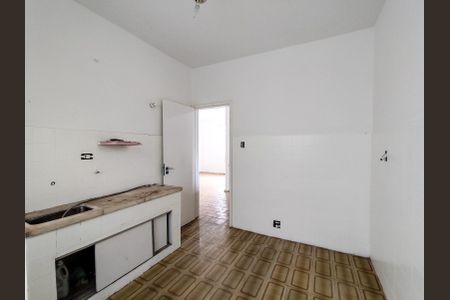 Casa à venda com 420m², 3 quartos e 4 vagas Casa à venda com 420m², 3 quartos e 4 vagasCozinha 1