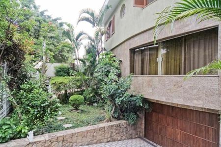Casa à venda com 280m², 3 quartos e 6 vagas