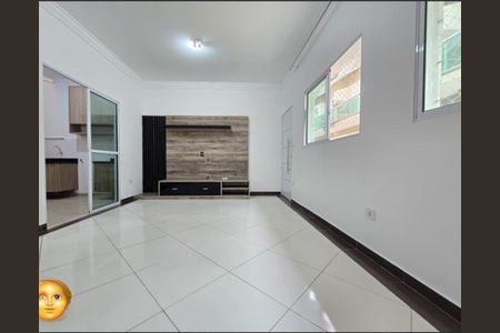 Casa à venda com 3 quartos, 128m² em Vila Gustavo, São Paulo