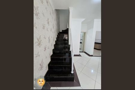 Casa à venda com 3 quartos, 128m² em Vila Gustavo, São Paulo