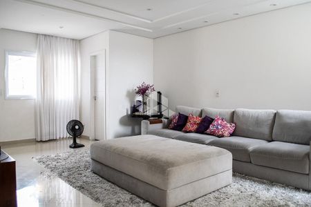 Casa à venda com 3 quartos, 450m² em Vila Mariza Mazzei, São Paulo