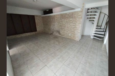 Casa à venda com 3 quartos, 350m² em Vila Aurora (Zona Norte), São Paulo