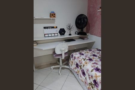 Casa à venda com 3 quartos, 120m² em Vila Mazzei, São Paulo